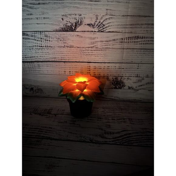Home Reflections Poinsettia Flower Wax Luminary Flameless Candle w Timer RARE - Picture 5 of 5